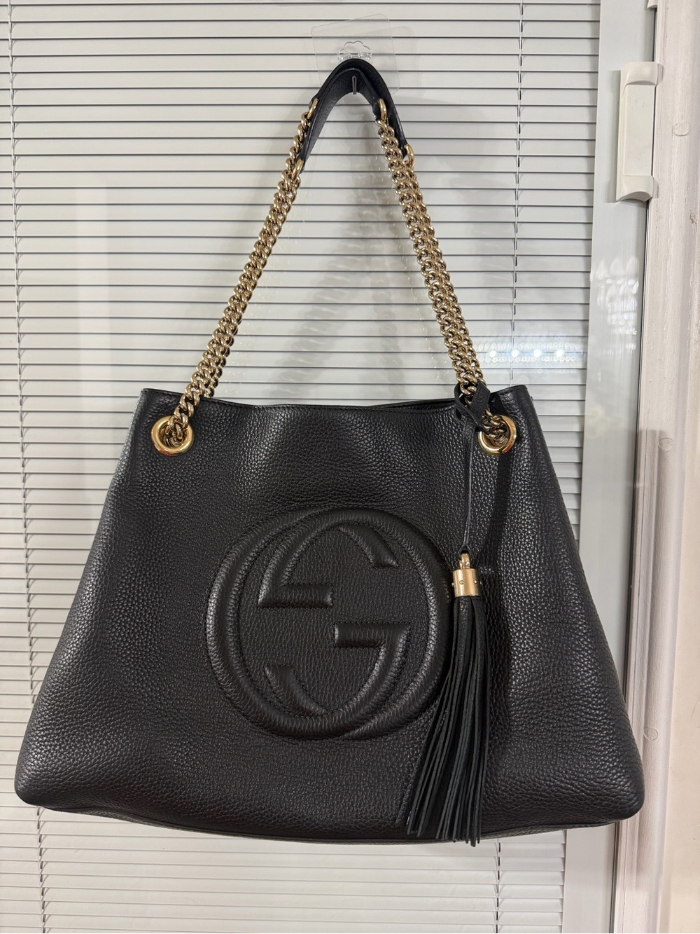 Gucci Black Leather Soho Chain Shoulder Tote with Tassel